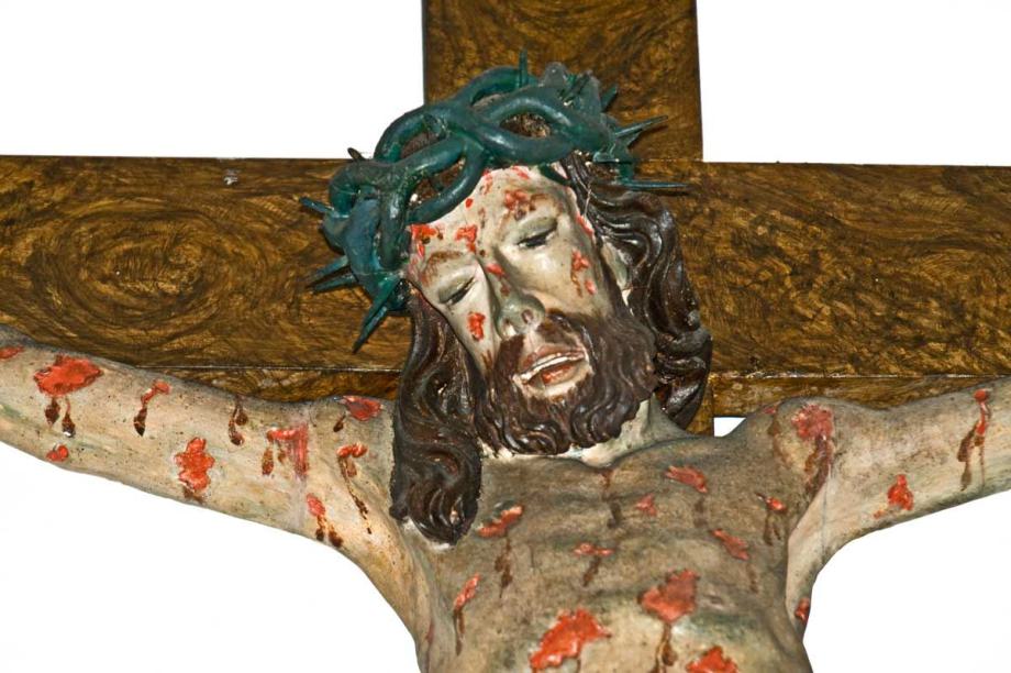 Crucifix im Chorbogen